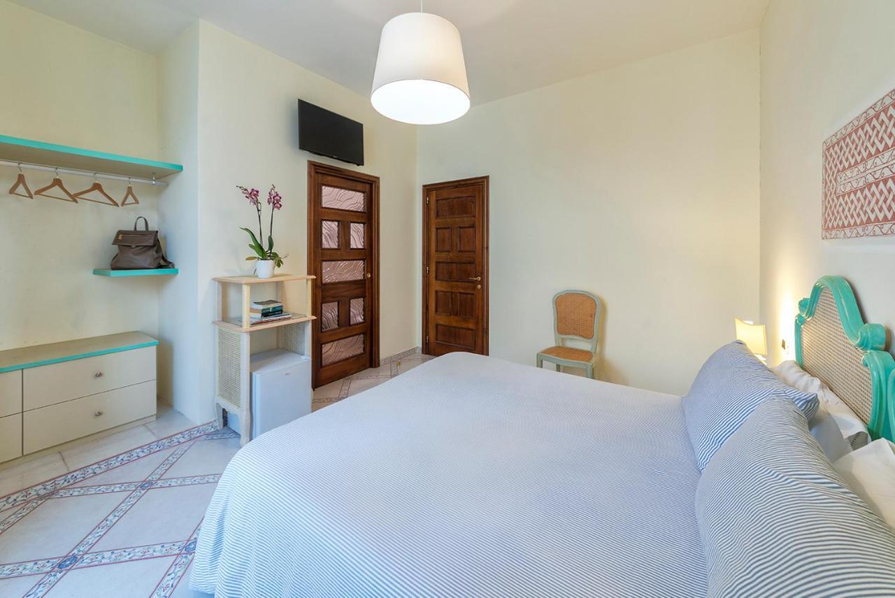 B&B Marcantonio - Ischia Ponte エクステリア 写真